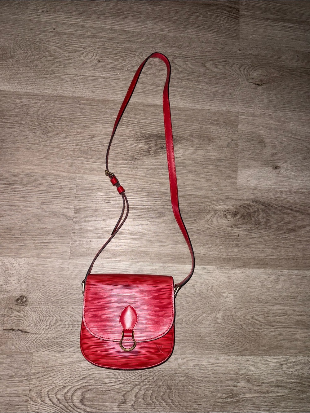 Louis Vuitton Epi St Cloud PM Shoulder Bag in Red